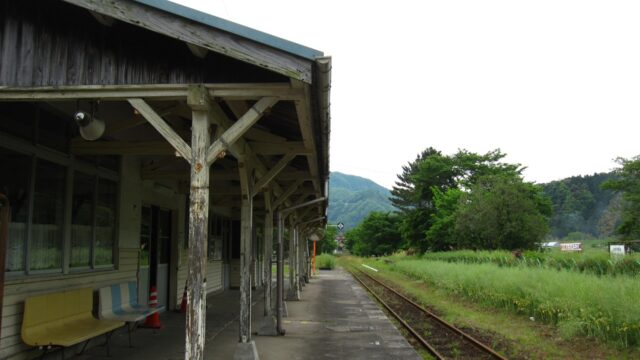 寂しい駅